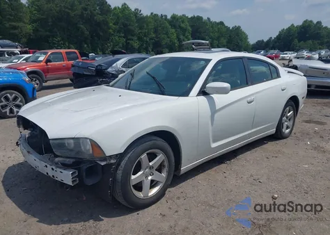 2013 Dodge Charger Sxt z USA, uszkodzony, nr VIN 2C3CDXHG6DH526201